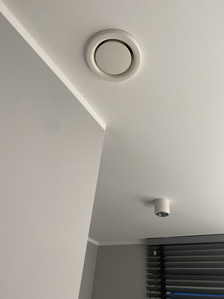 Vallox Abluft im Duschbad Erdgeschoss